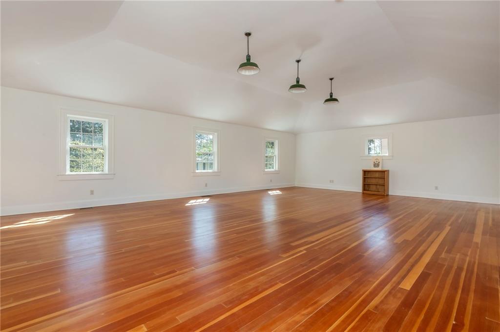 1196 Fairview Road NE