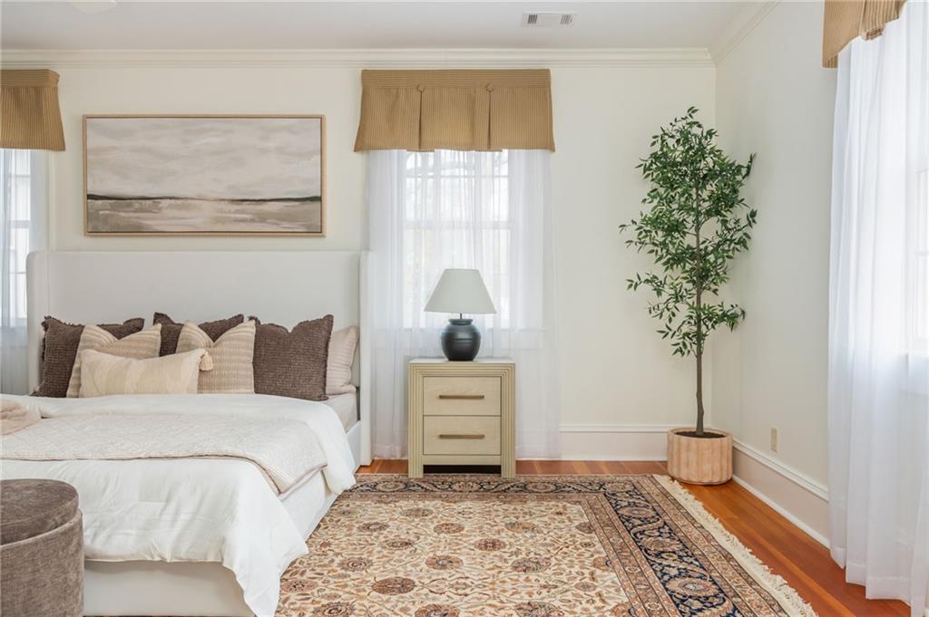 1196 Fairview Road NE