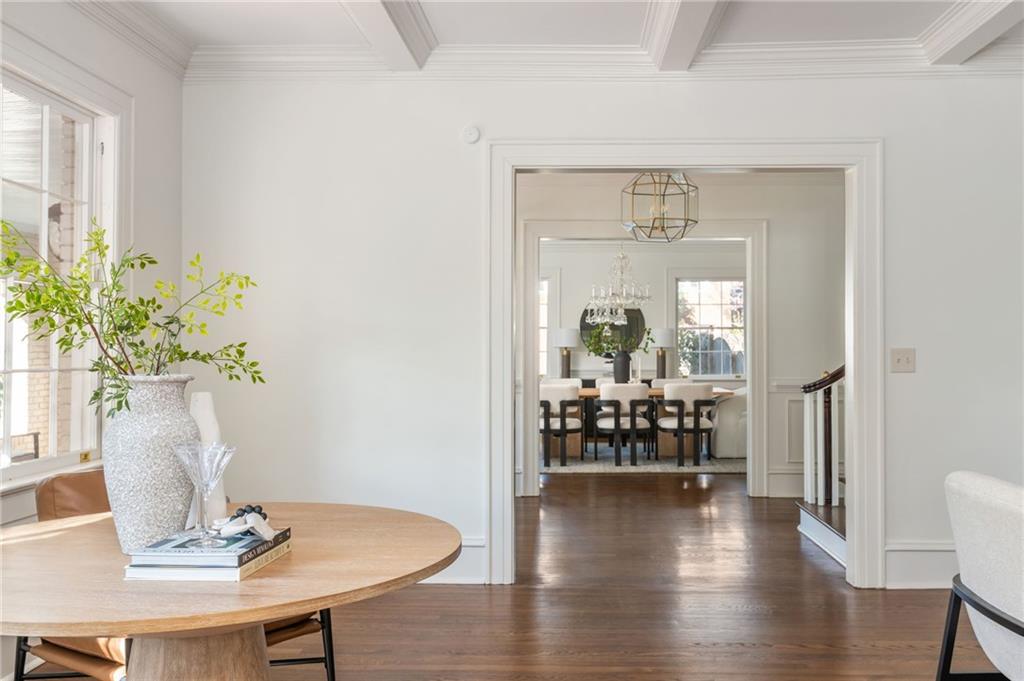 1196 Fairview Road NE