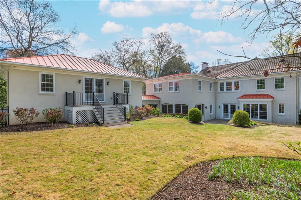 1196 Fairview Road NE