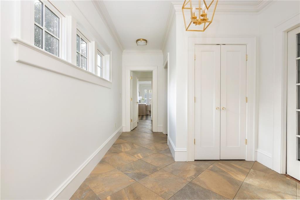 1196 Fairview Road NE