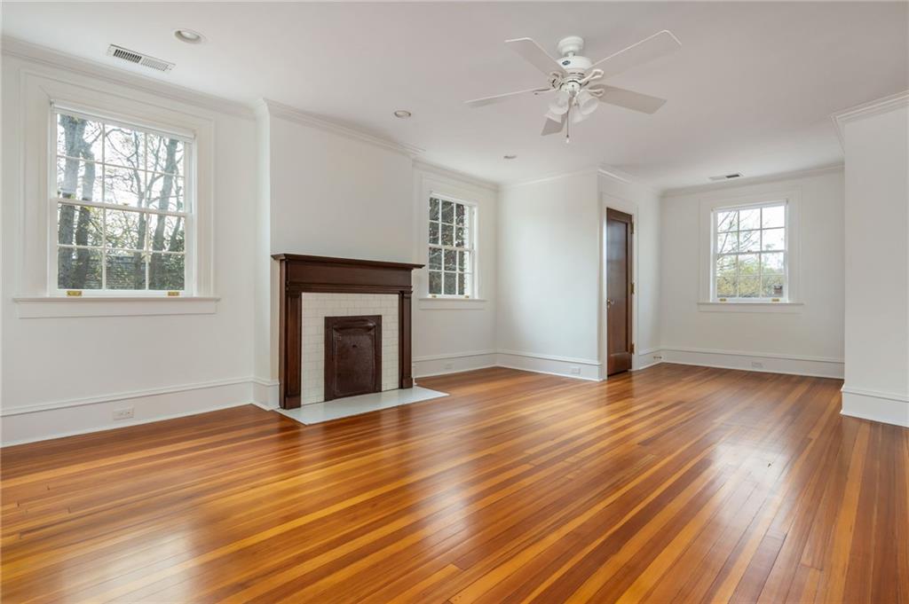 1196 Fairview Road NE