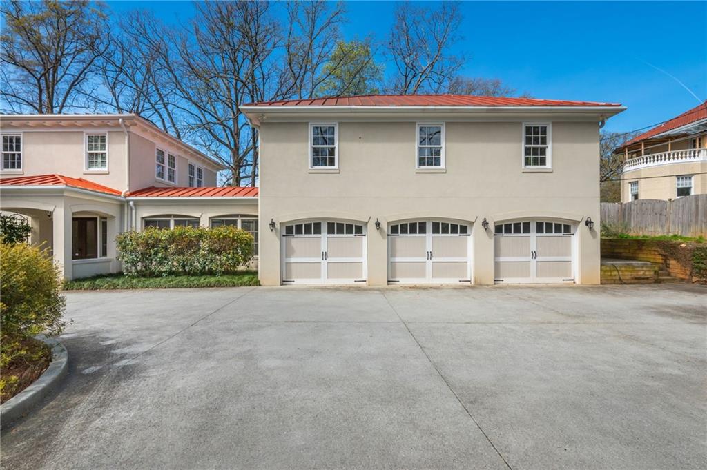 1196 Fairview Road NE