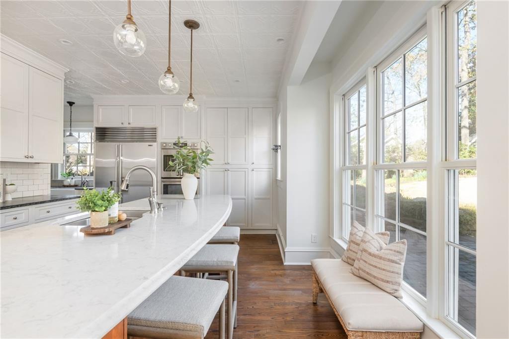 1196 Fairview Road NE