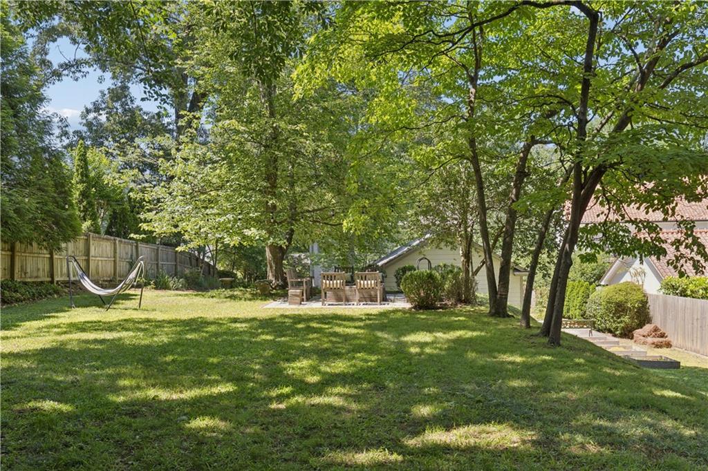 635 E Morningside Drive NE