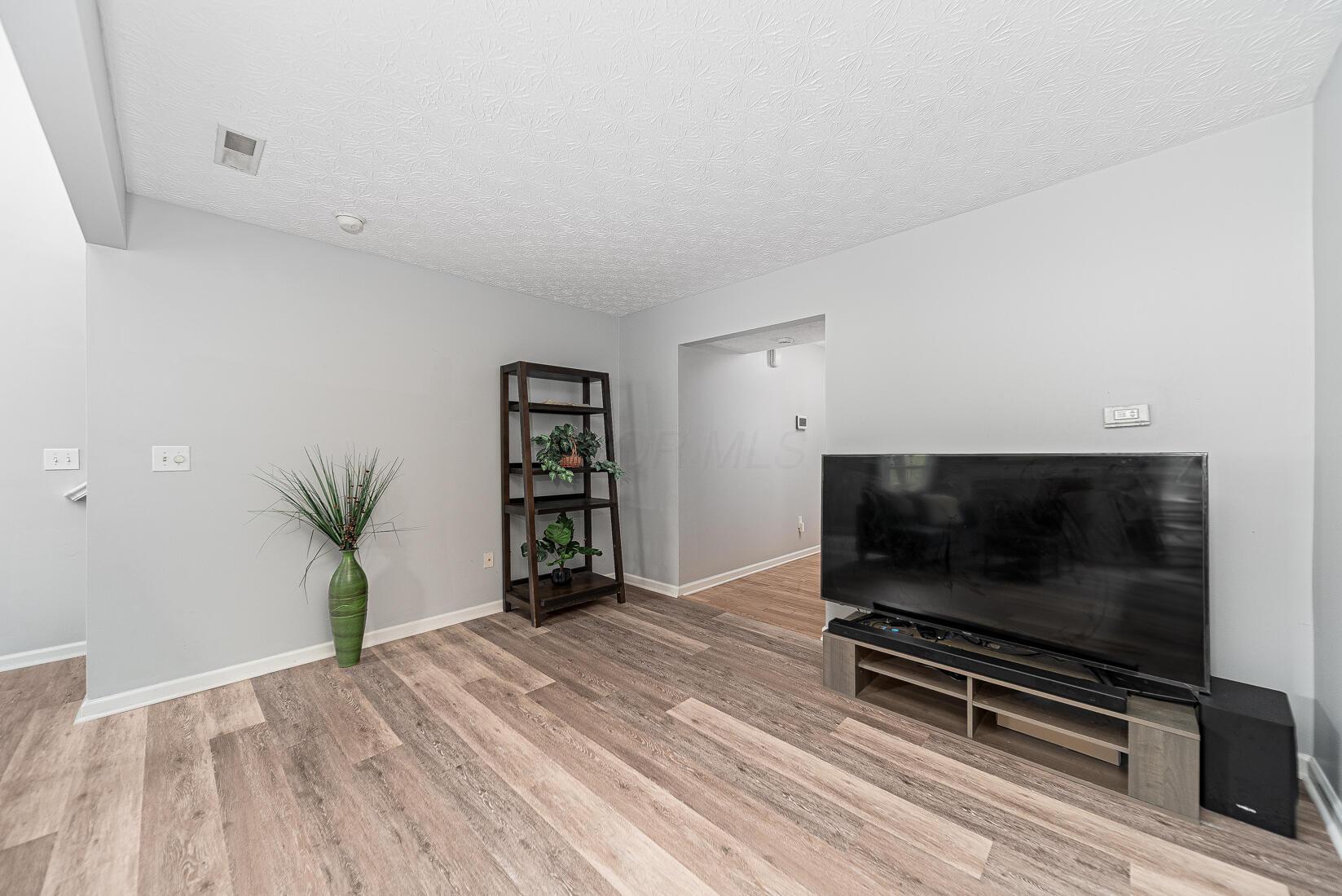 2153 Exemplar Court