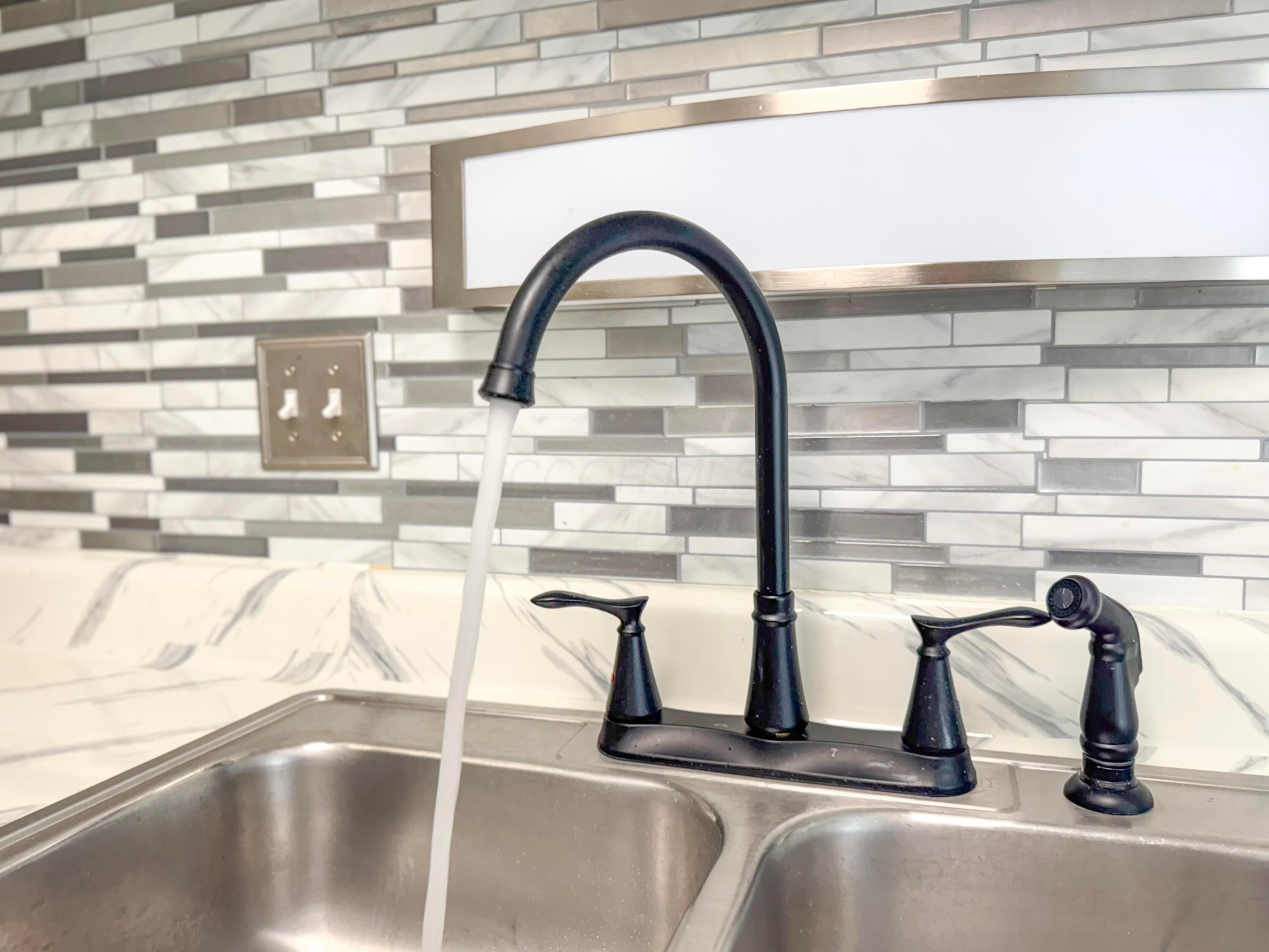 1169 Woodbrook Lane, 371