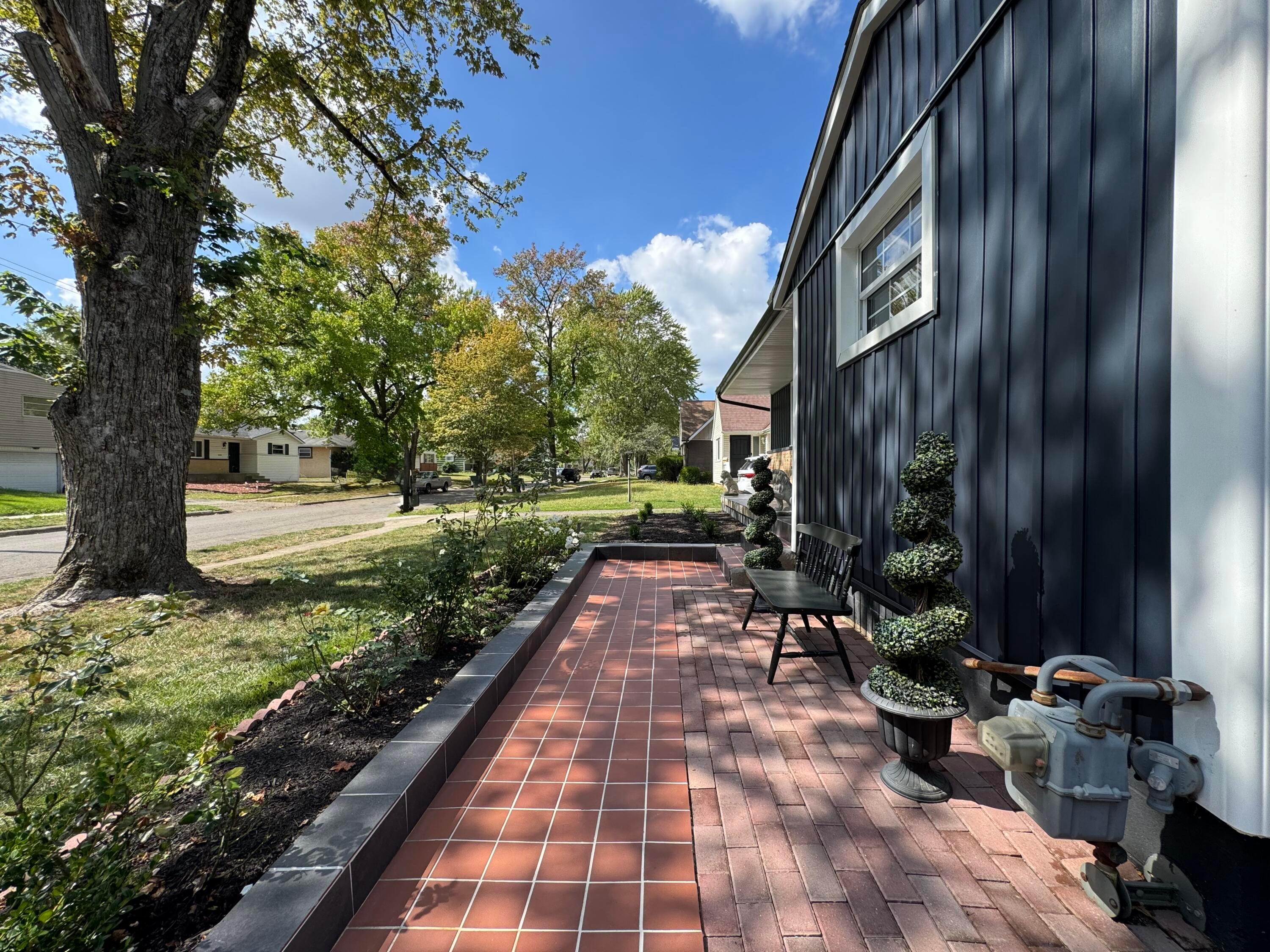 3566 Seabrook Avenue