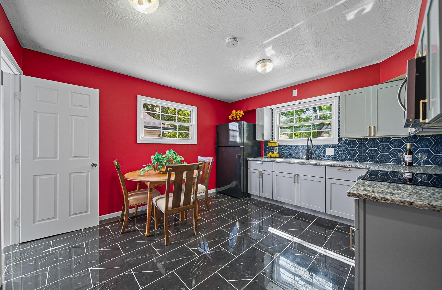 3566 Seabrook Avenue