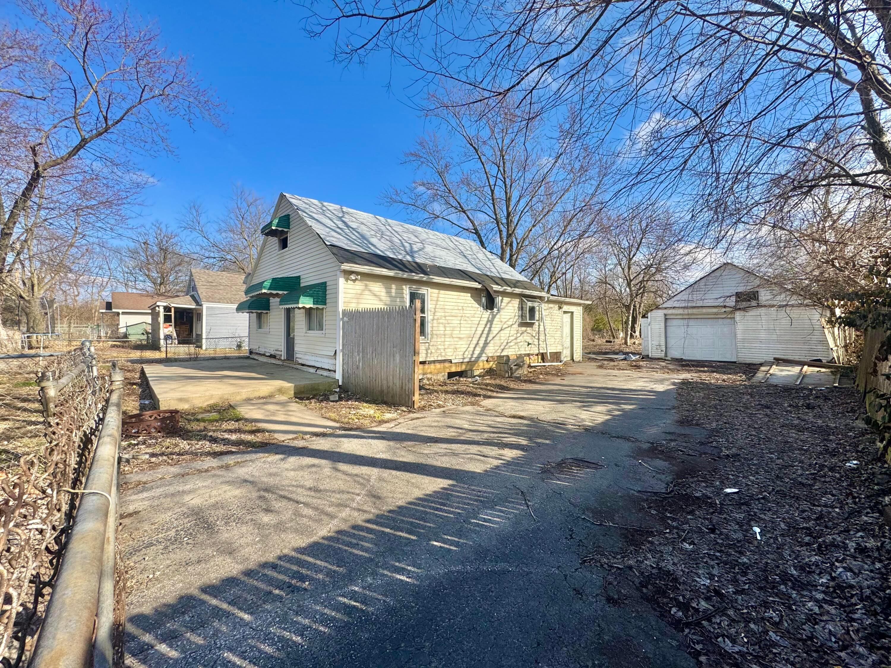 3271 Dover Road