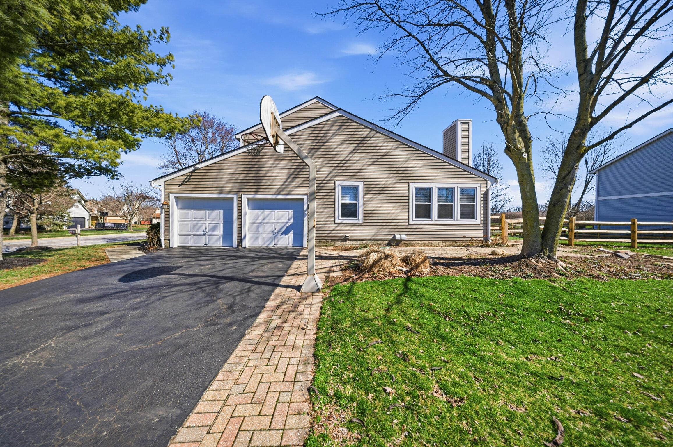 3441 River Place Drive