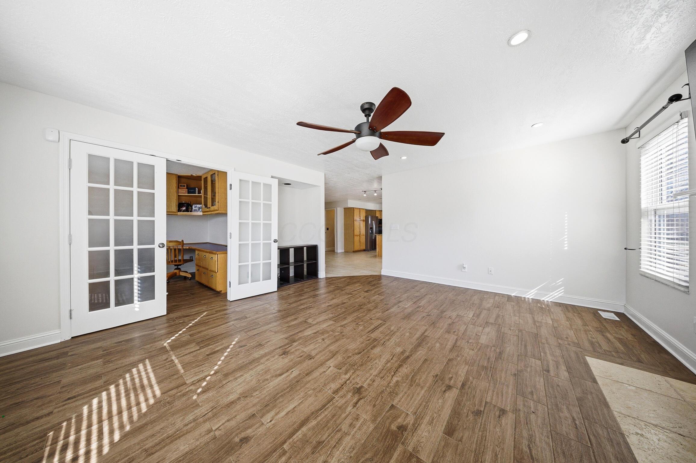 3441 River Place Drive