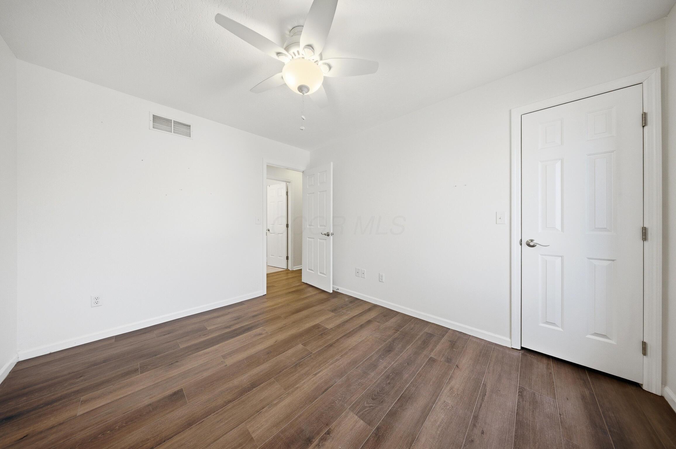 3441 River Place Drive