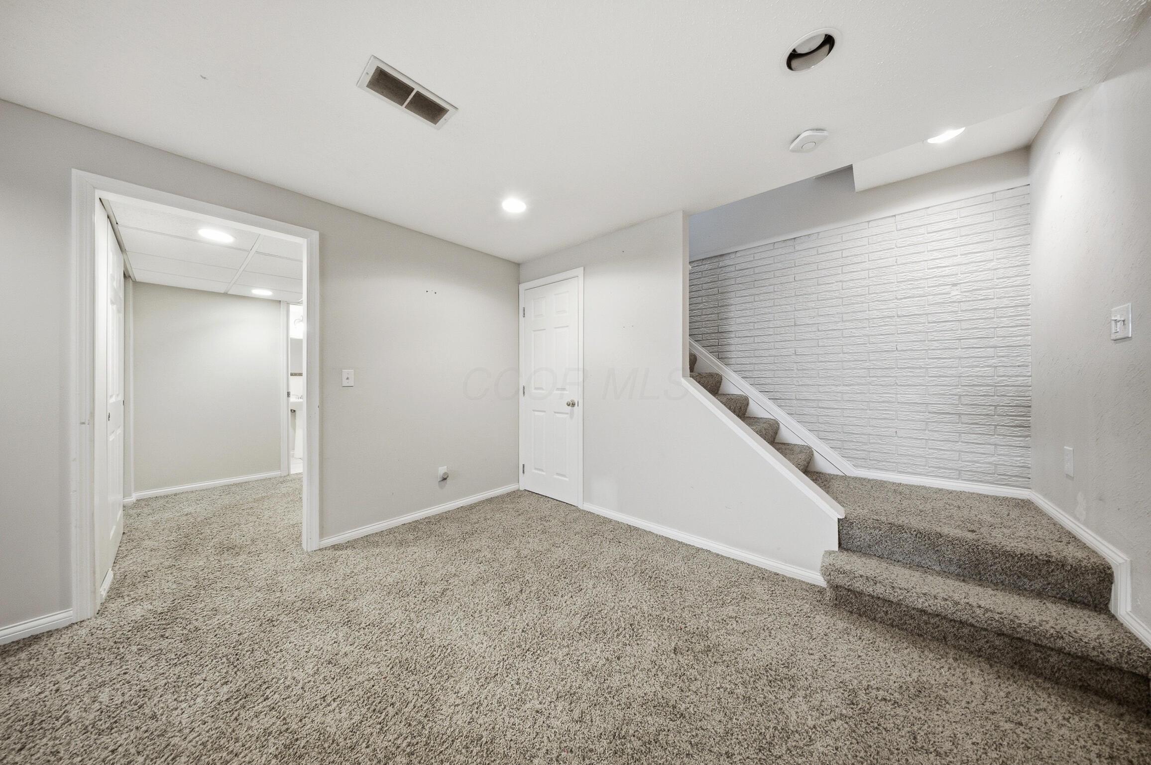 3441 River Place Drive