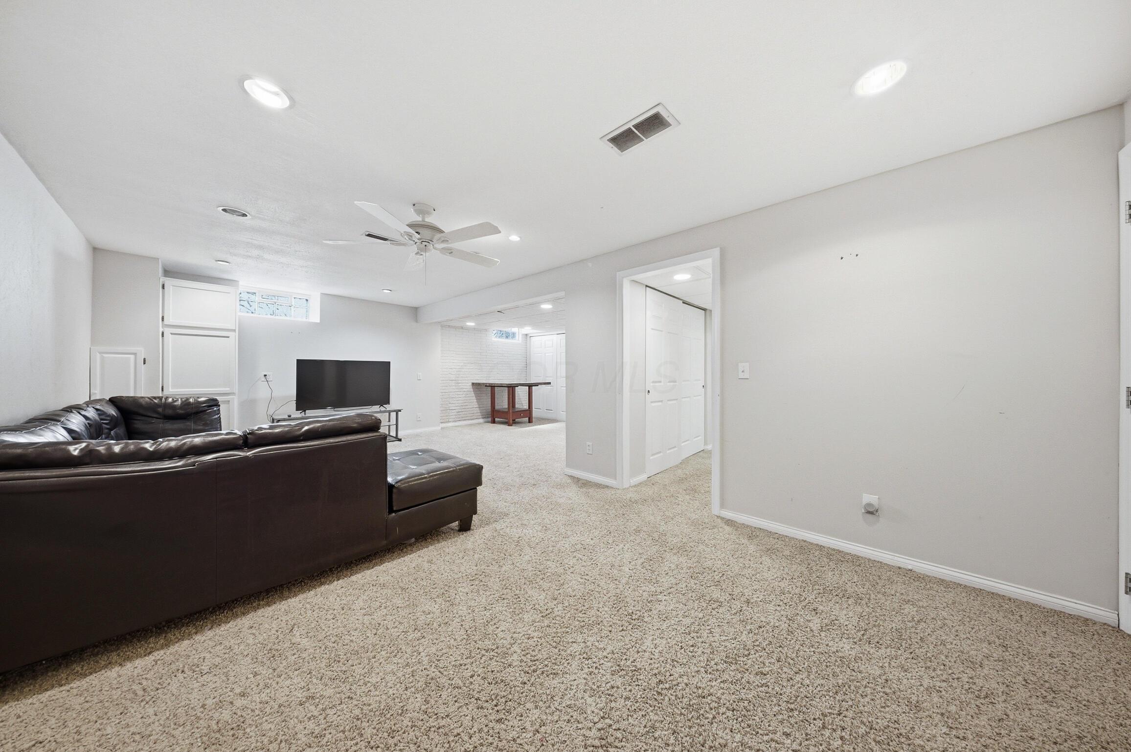 3441 River Place Drive