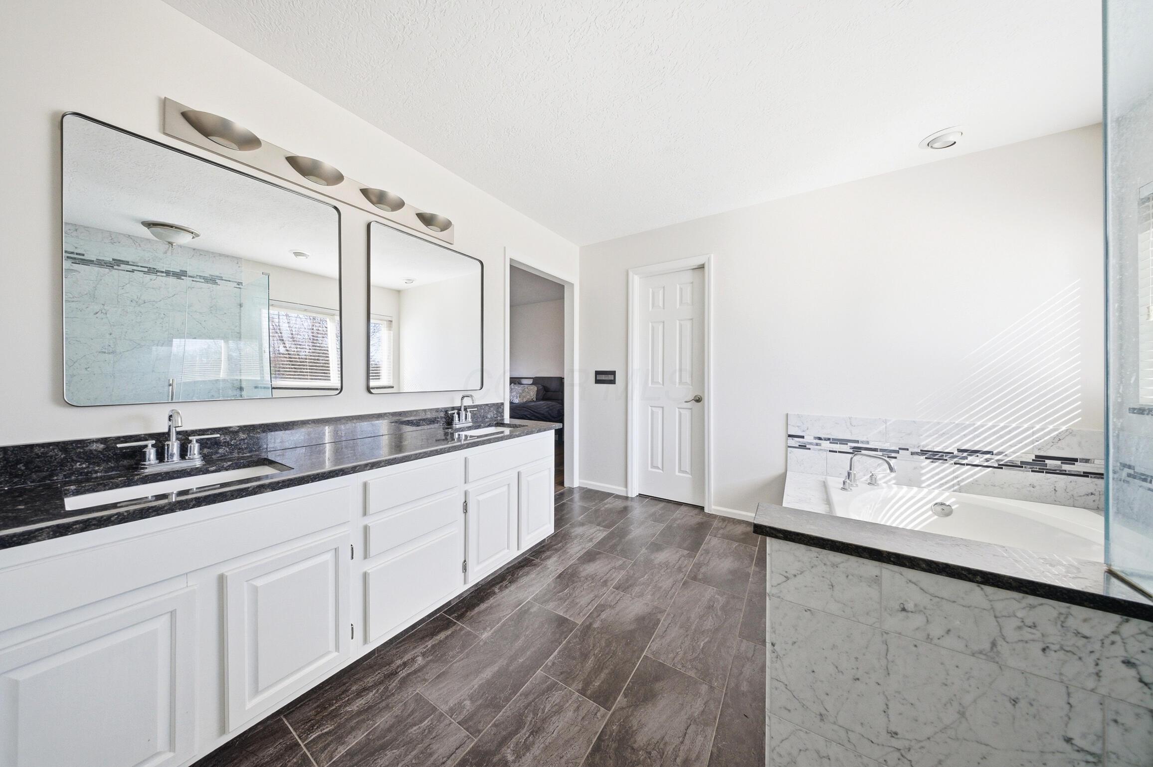 3441 River Place Drive