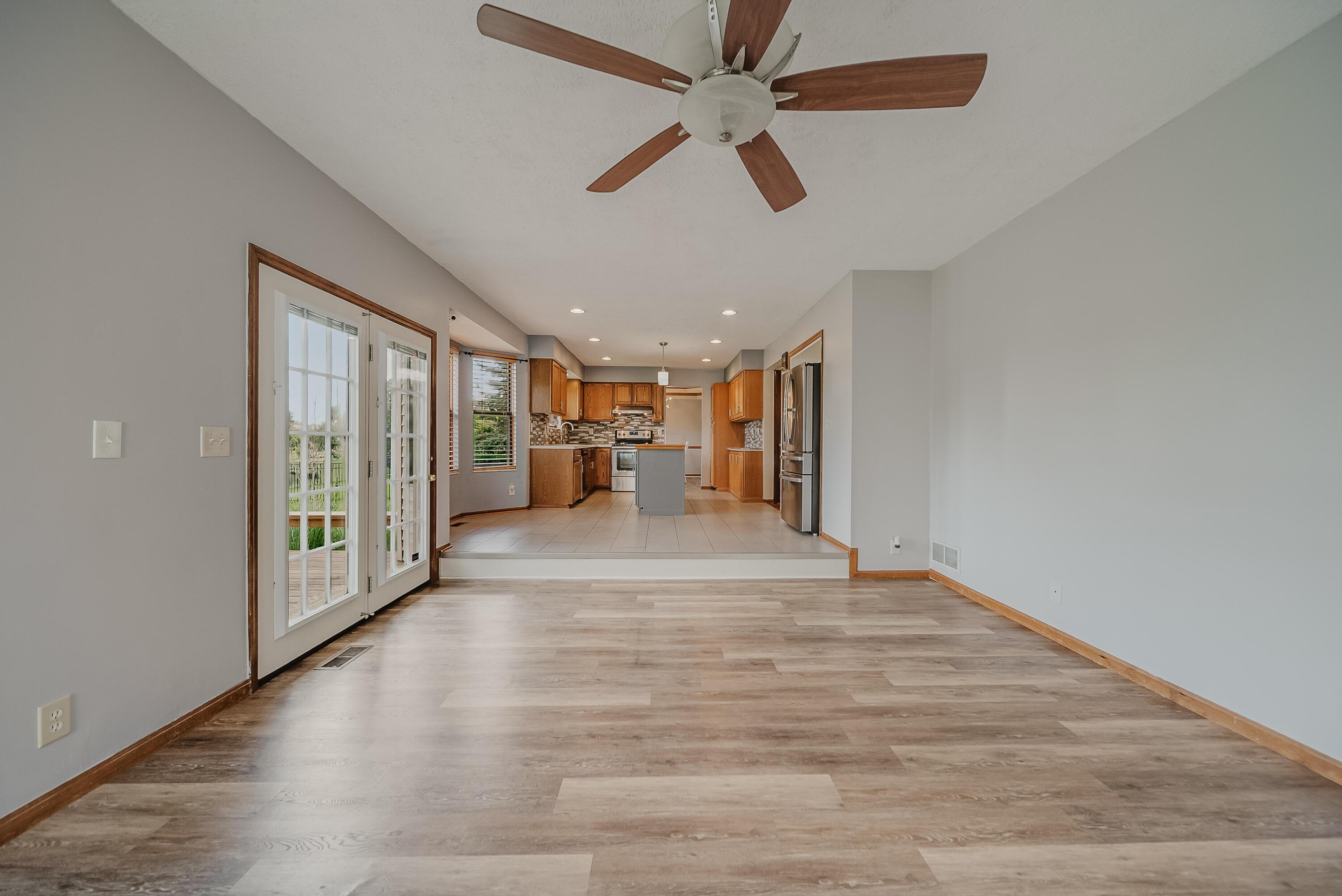 2598 Hoover Crossing Way