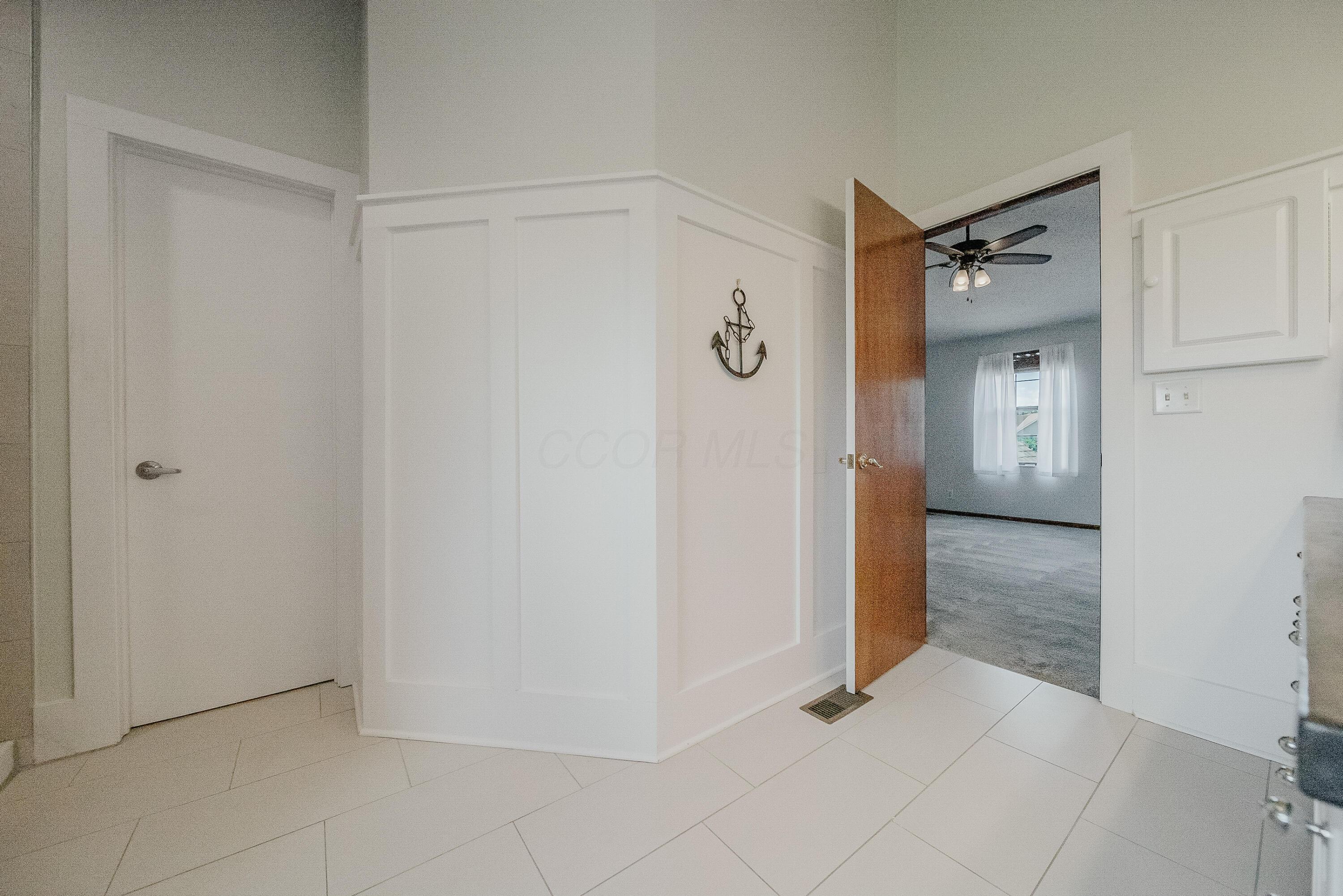 2598 Hoover Crossing Way