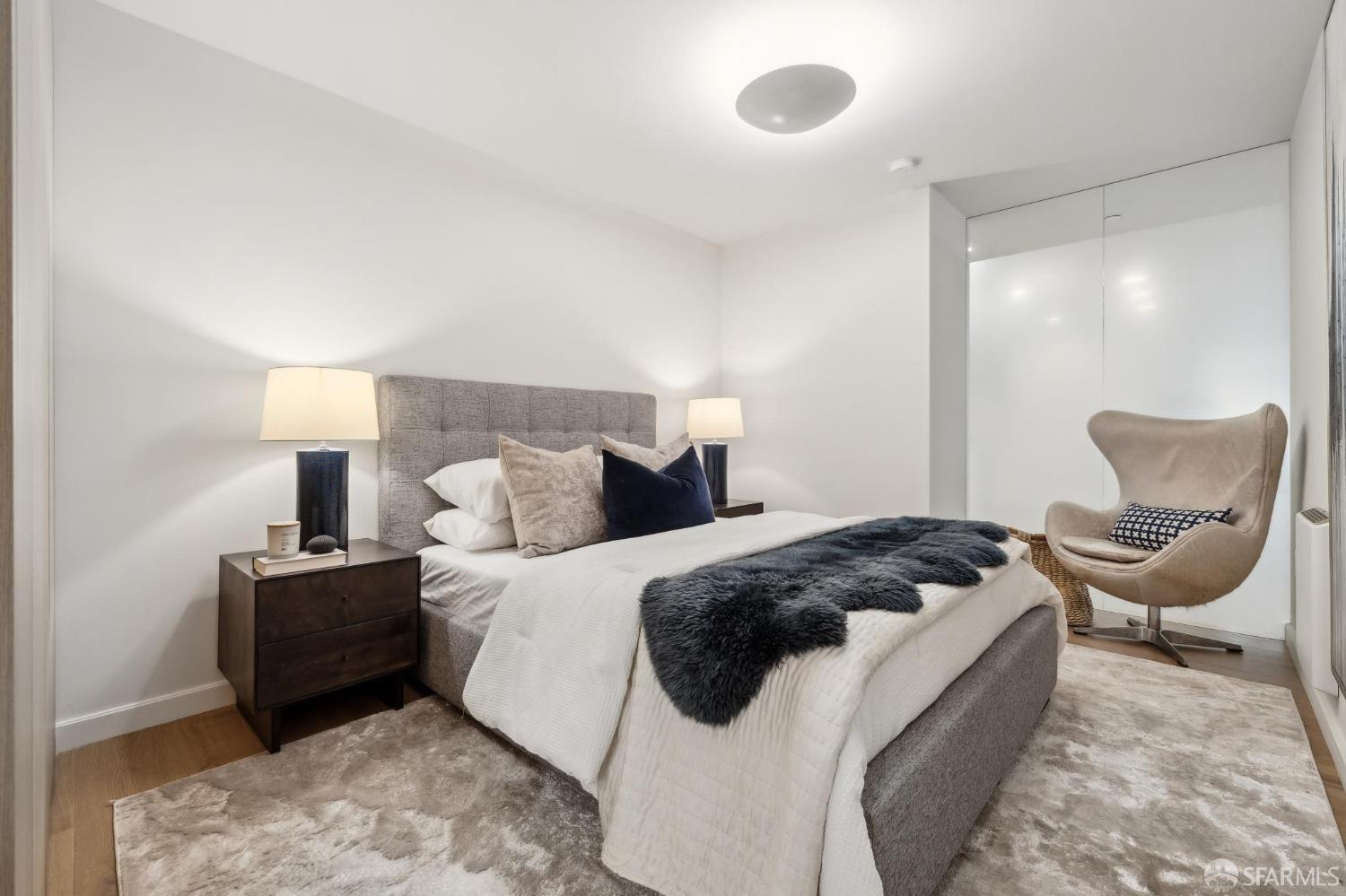 3643 California Street