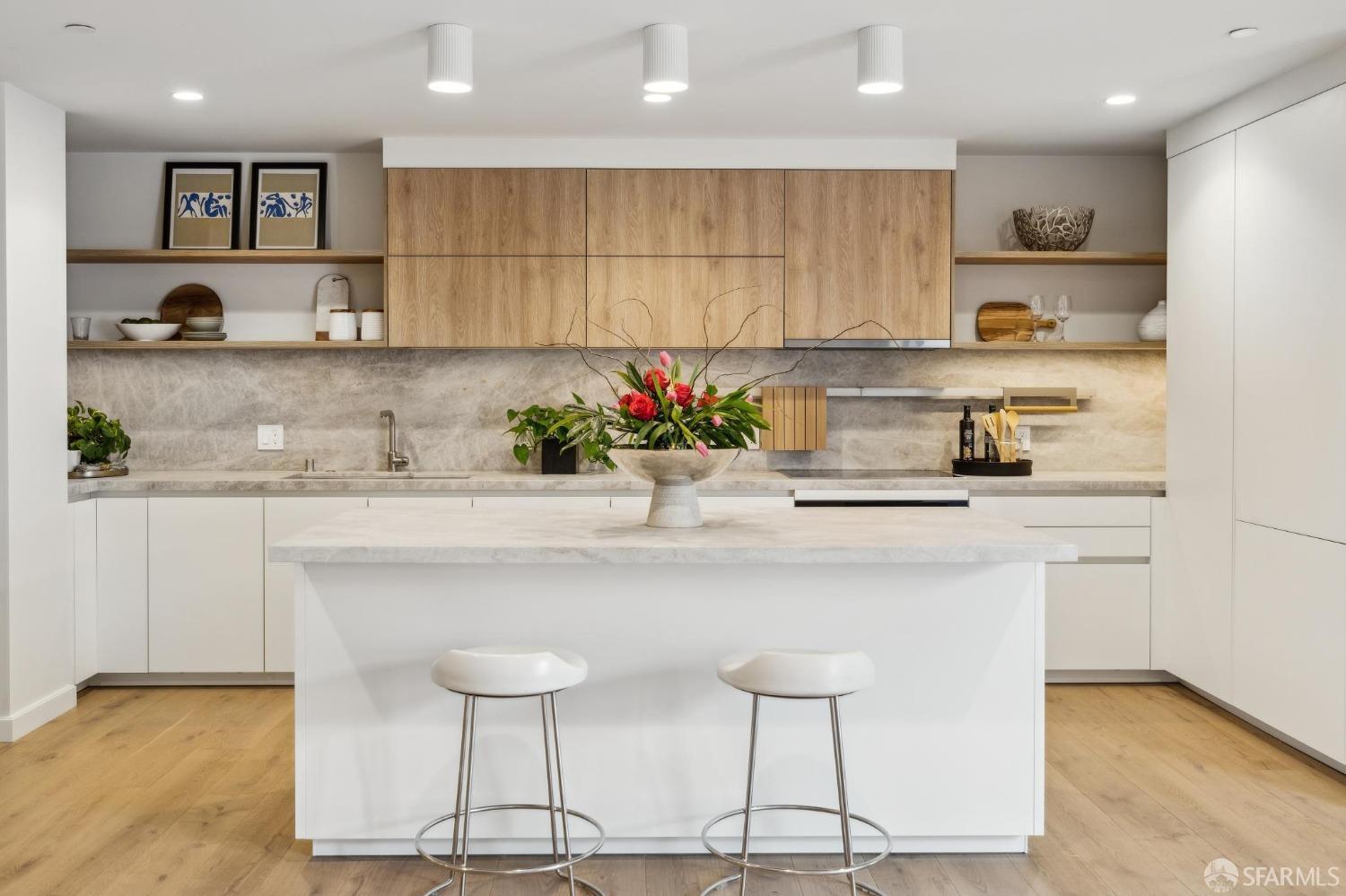 3643 California Street