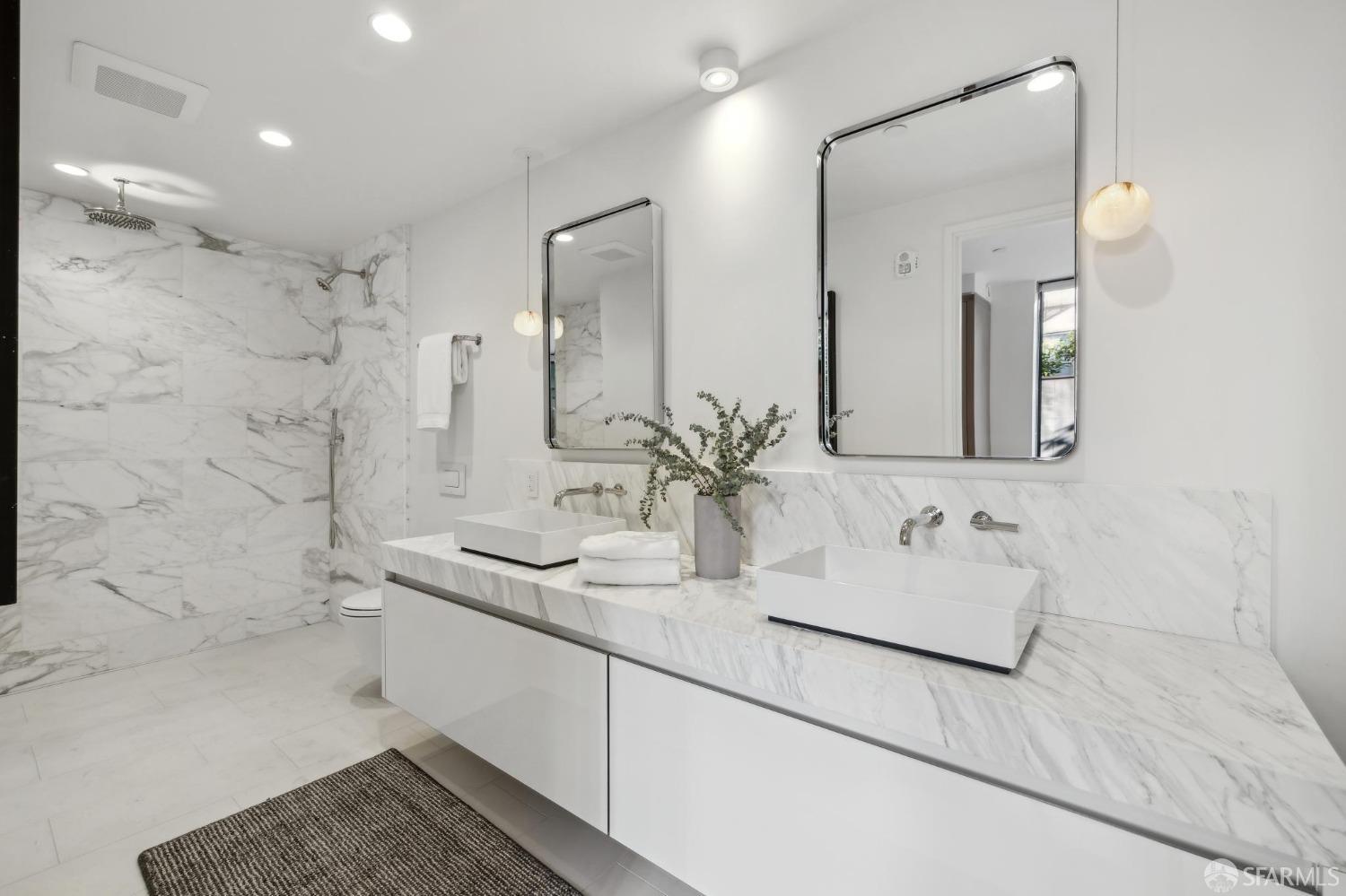 3643 California Street