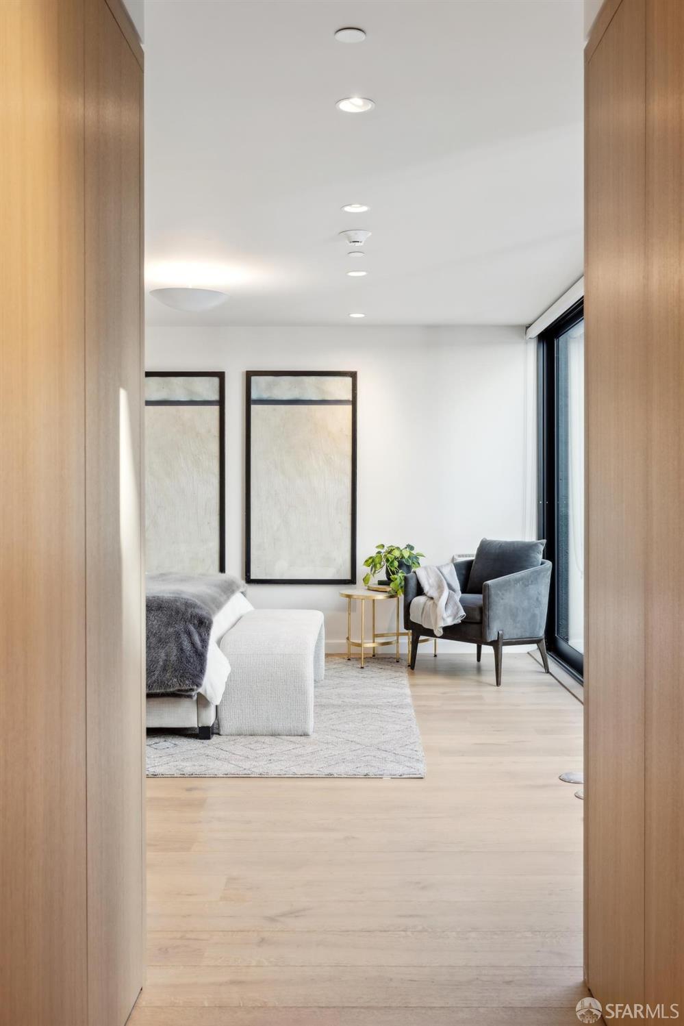 3643 California Street