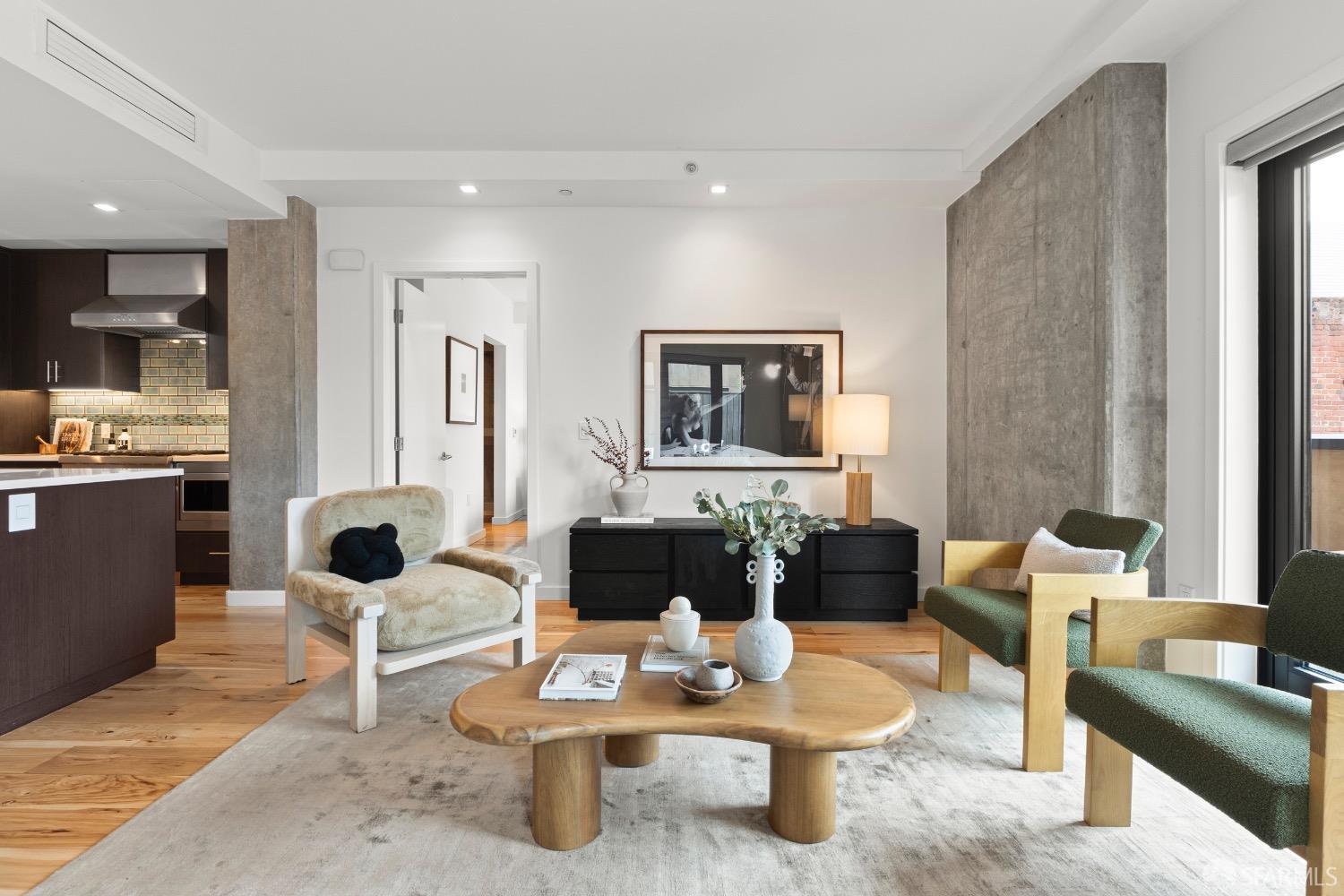 1731 Powell Street # 201