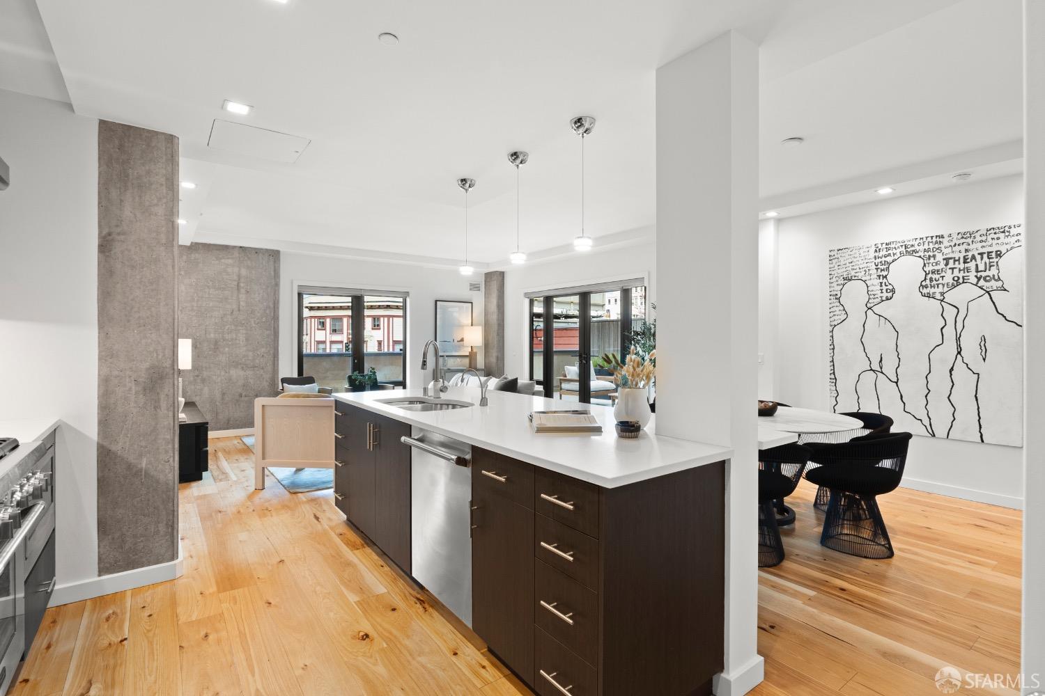 1731 Powell Street # 201