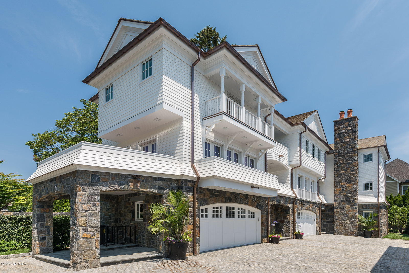 111 Mason Street 2B