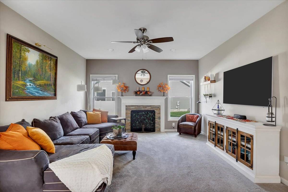 13 Coronado Way