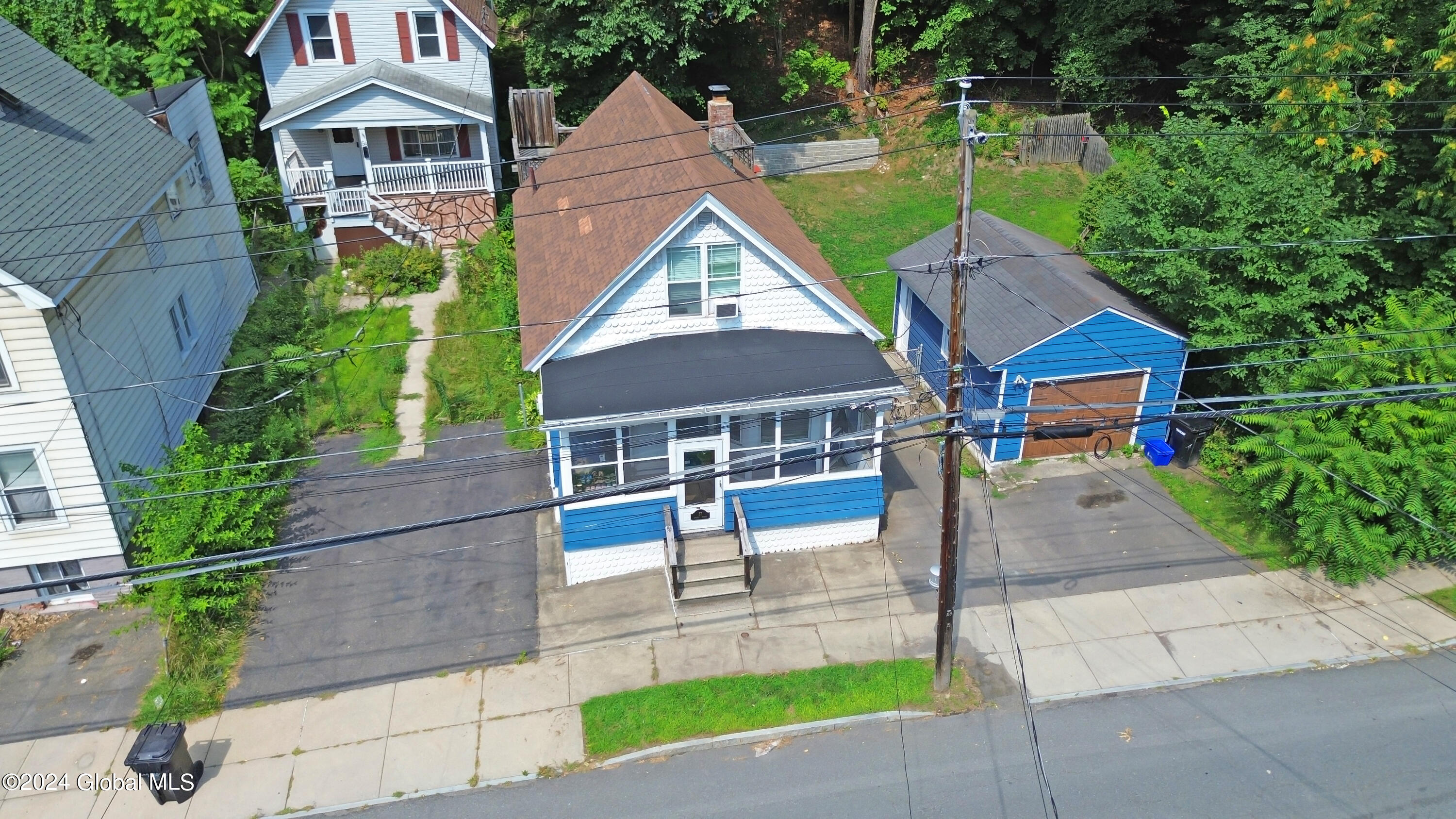 57 Spring Avenue
