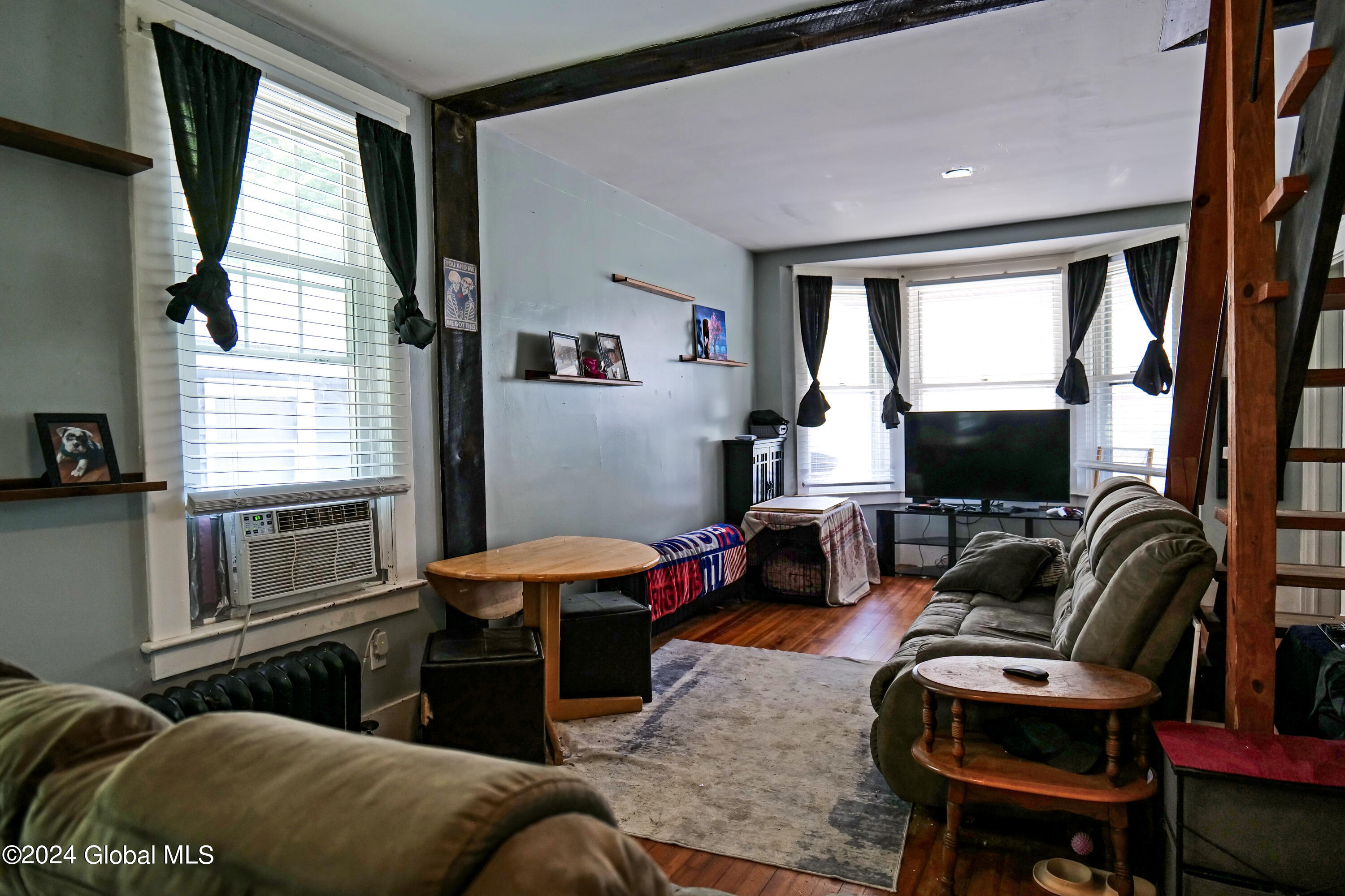 57 Spring Avenue