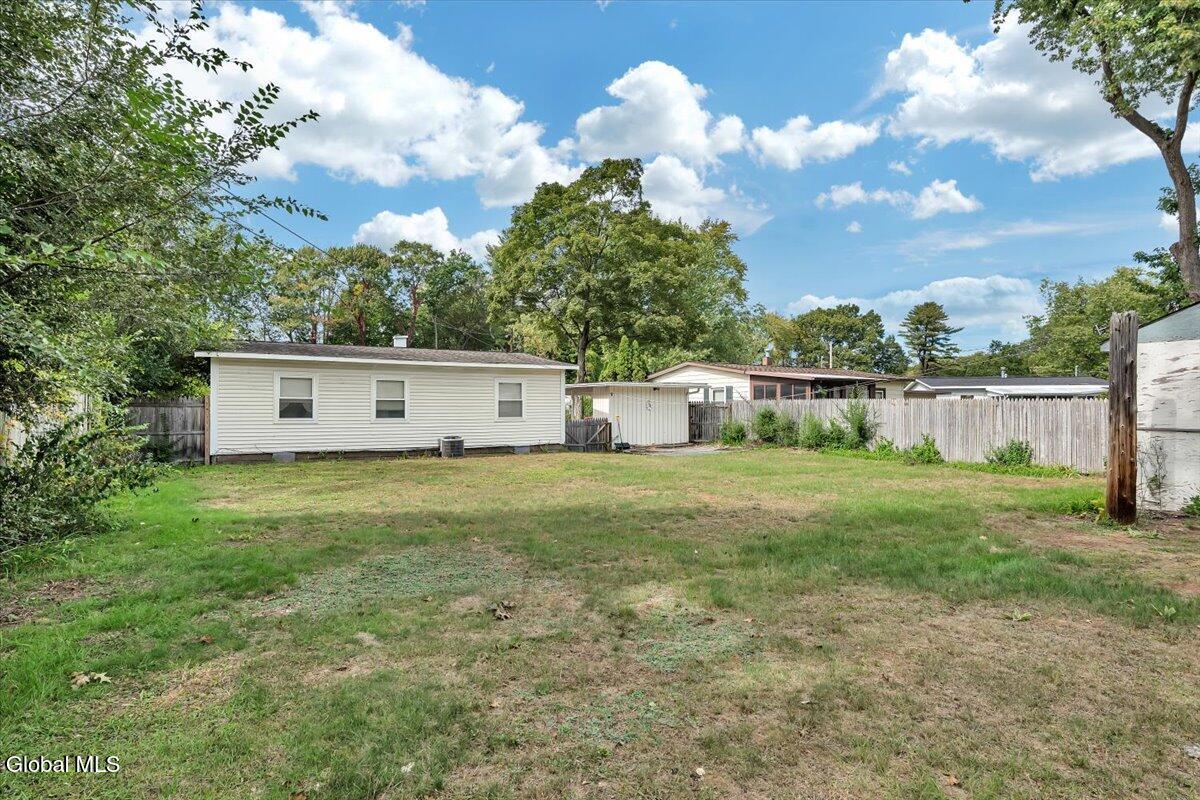 28 Sherwood Drive