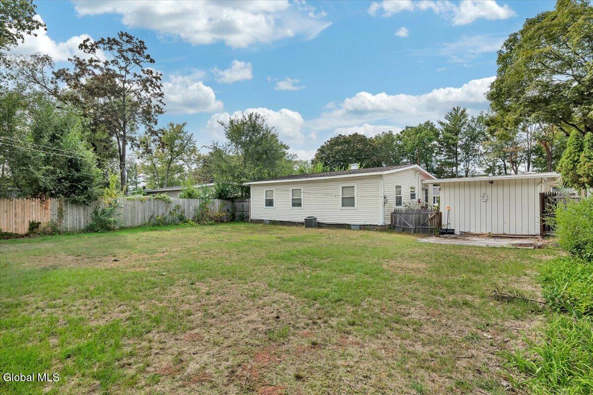 28 Sherwood Drive