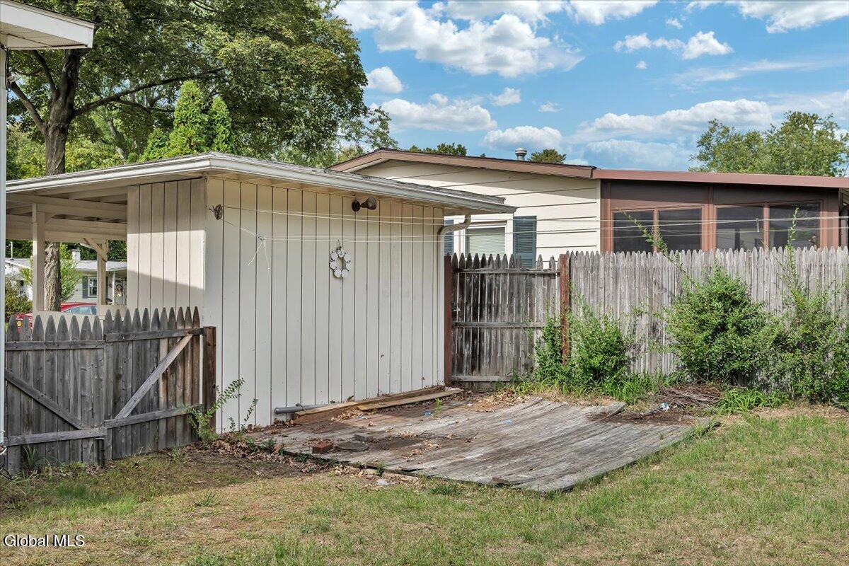 28 Sherwood Drive