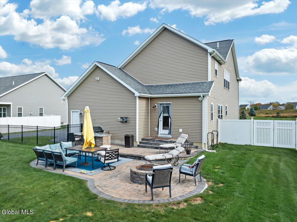 13 Coronado Way