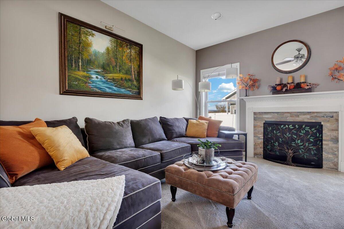 13 Coronado Way