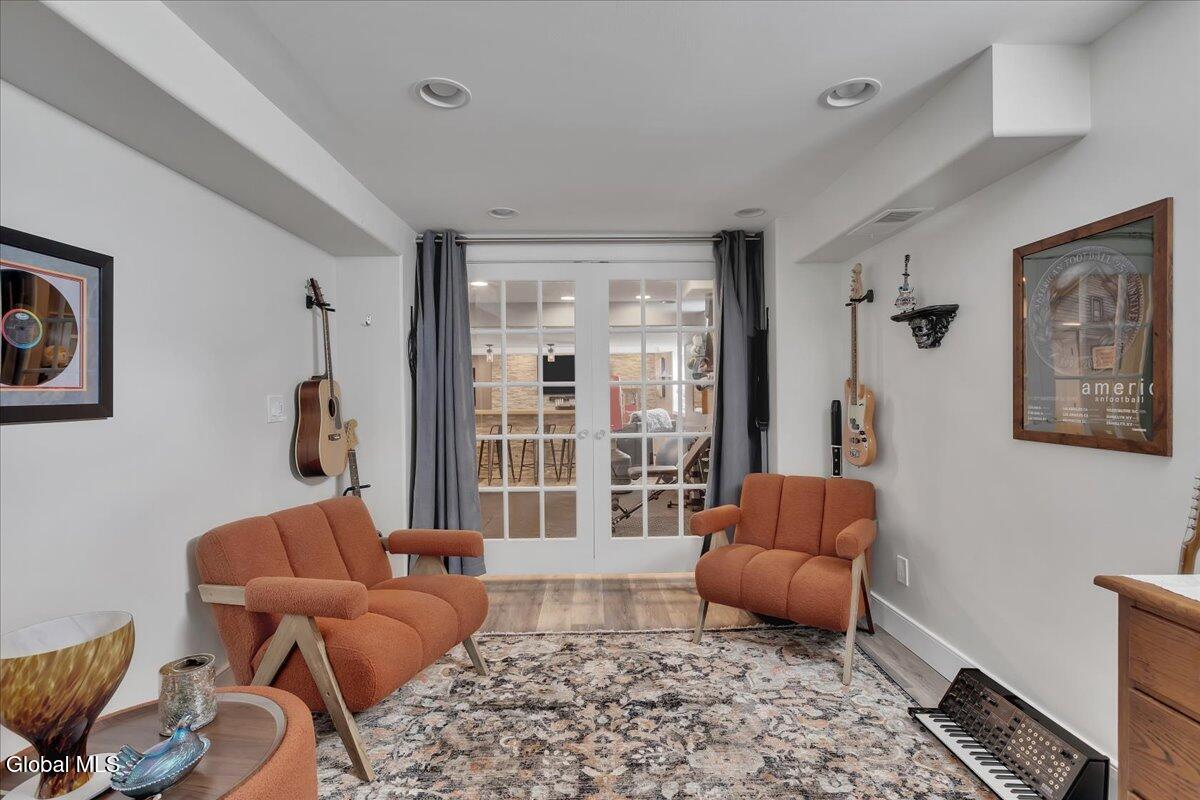 13 Coronado Way