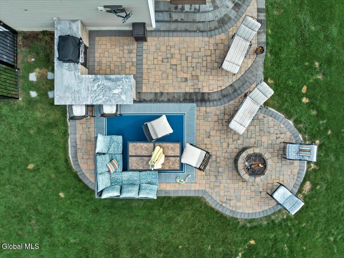 13 Coronado Way