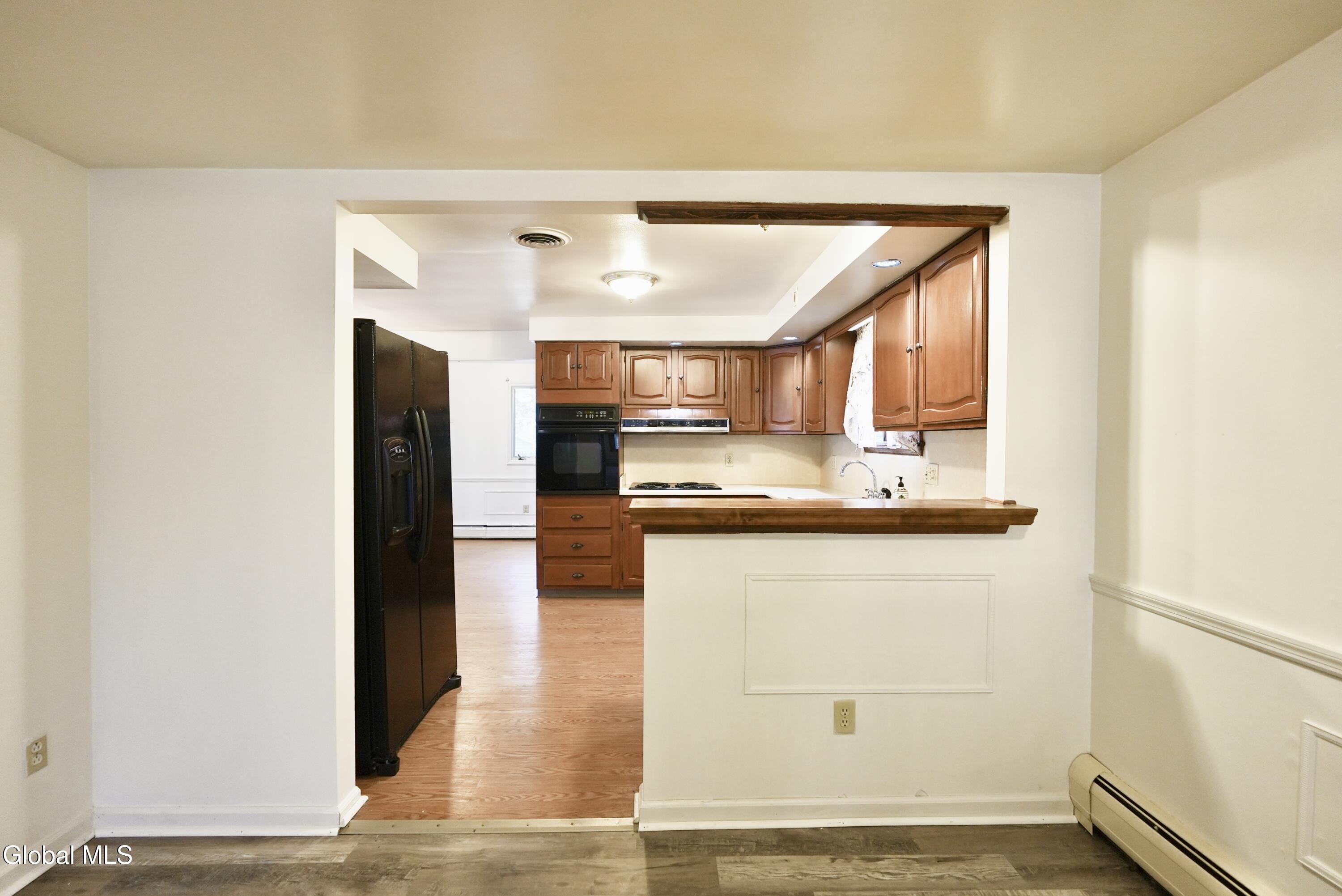 2527 Barton Avenue