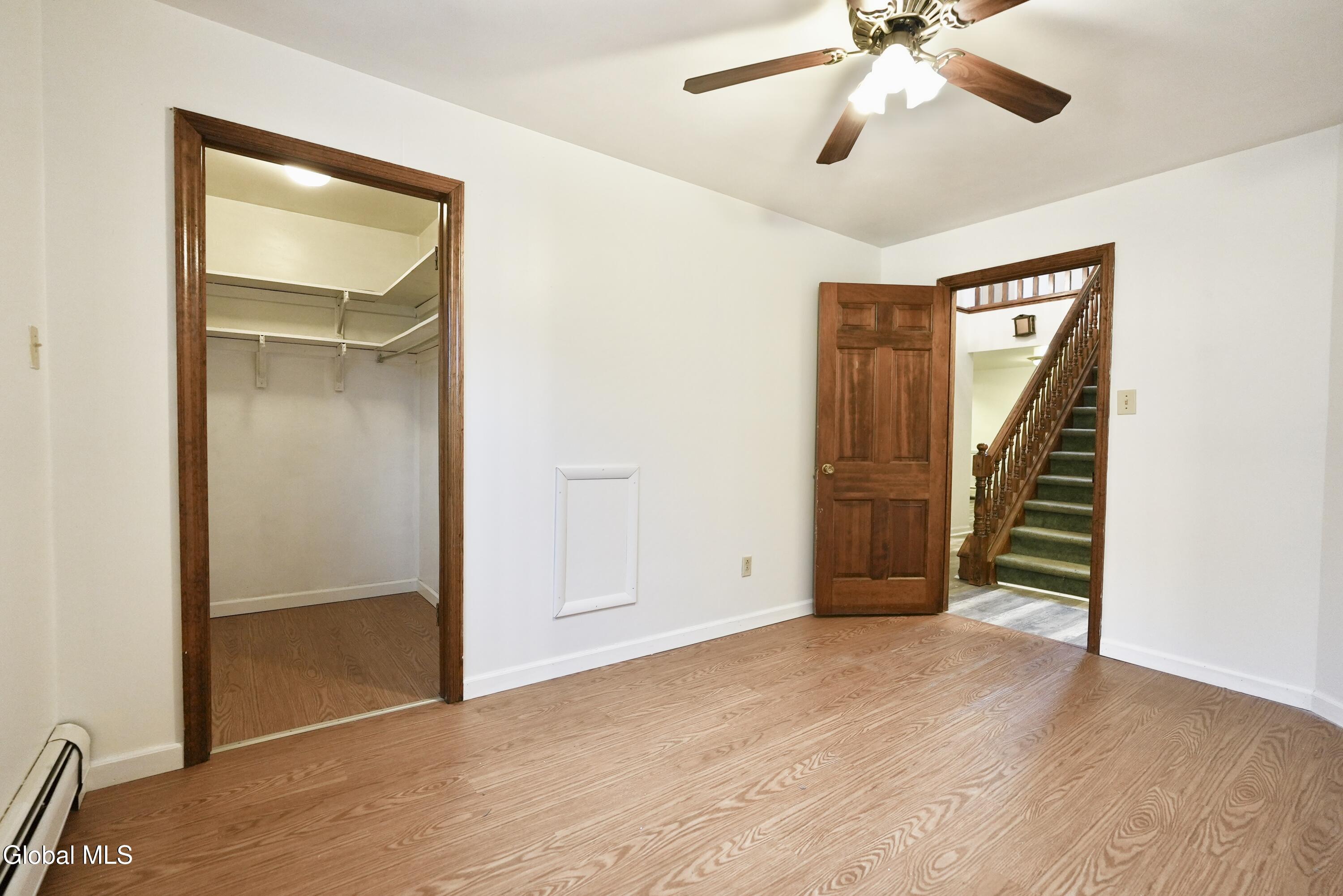 2527 Barton Avenue