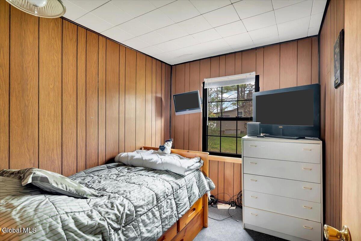 124 Mohawk Avenue