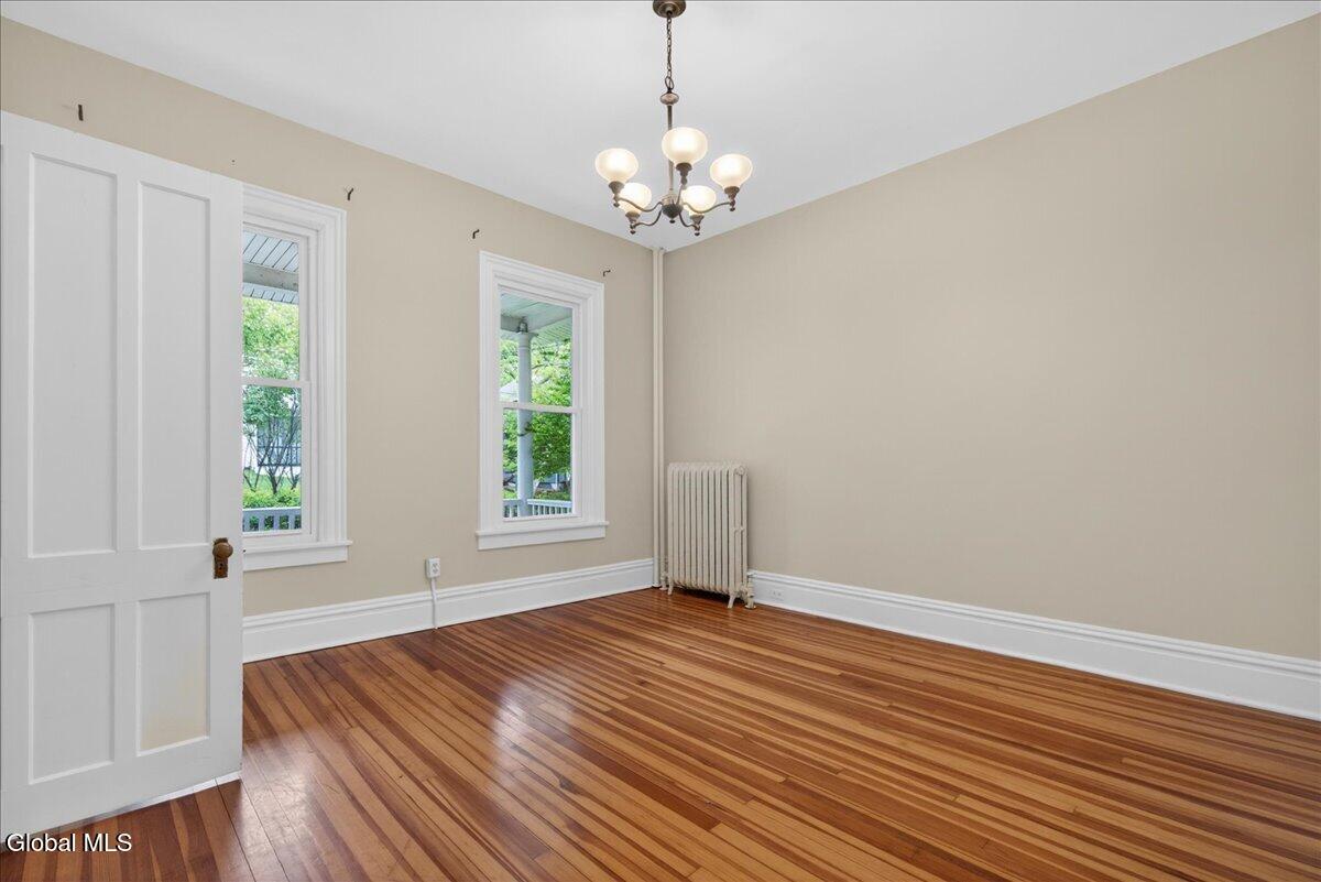 121 Maple Avenue