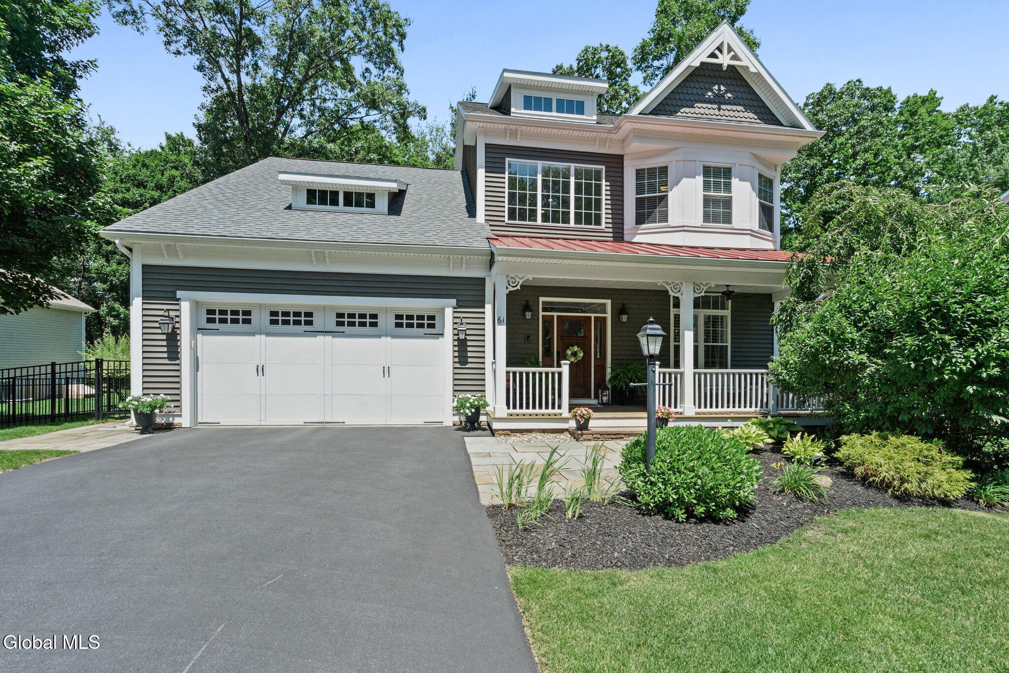 61 Yachtsman Way