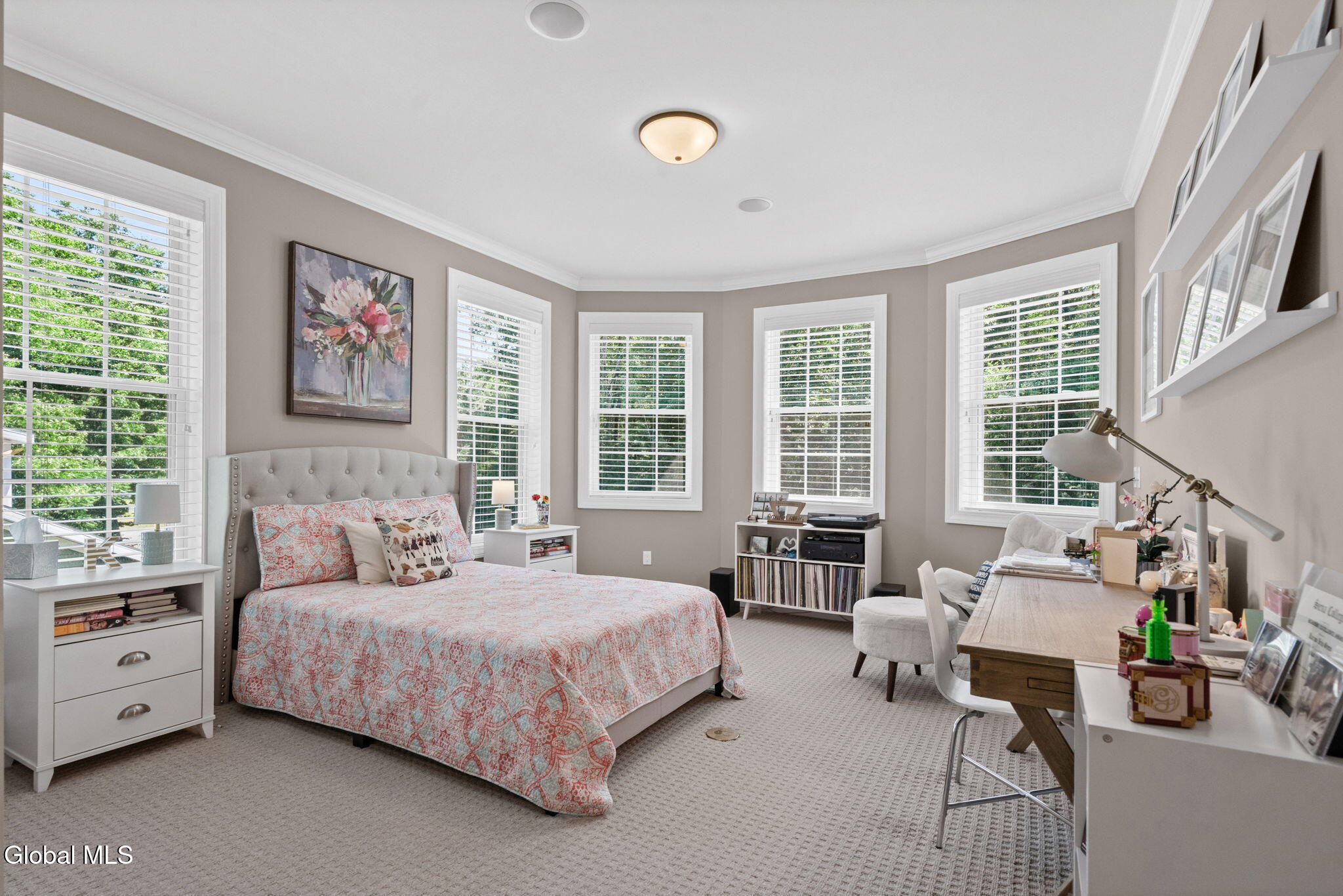 61 Yachtsman Way