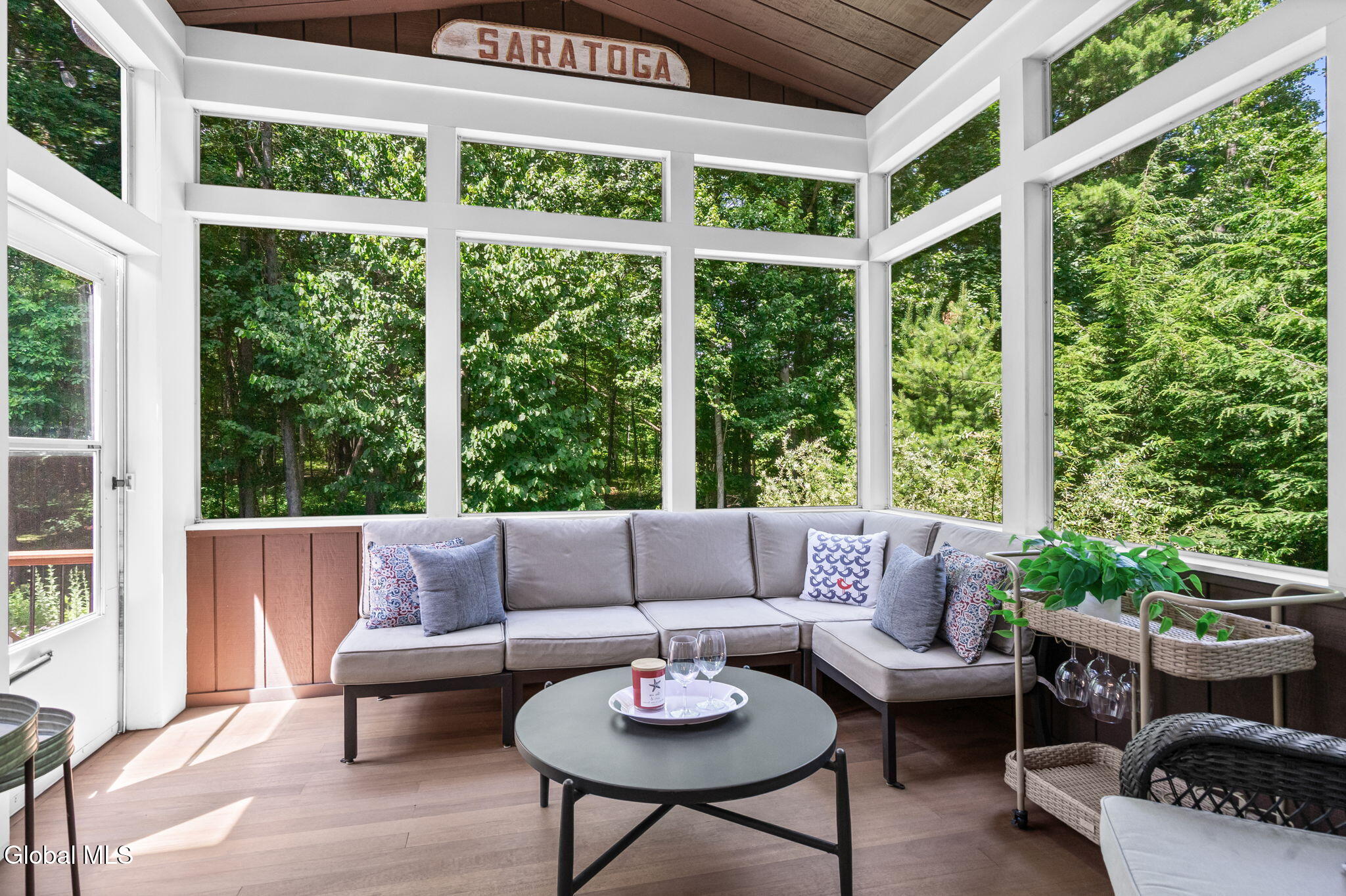 61 Yachtsman Way