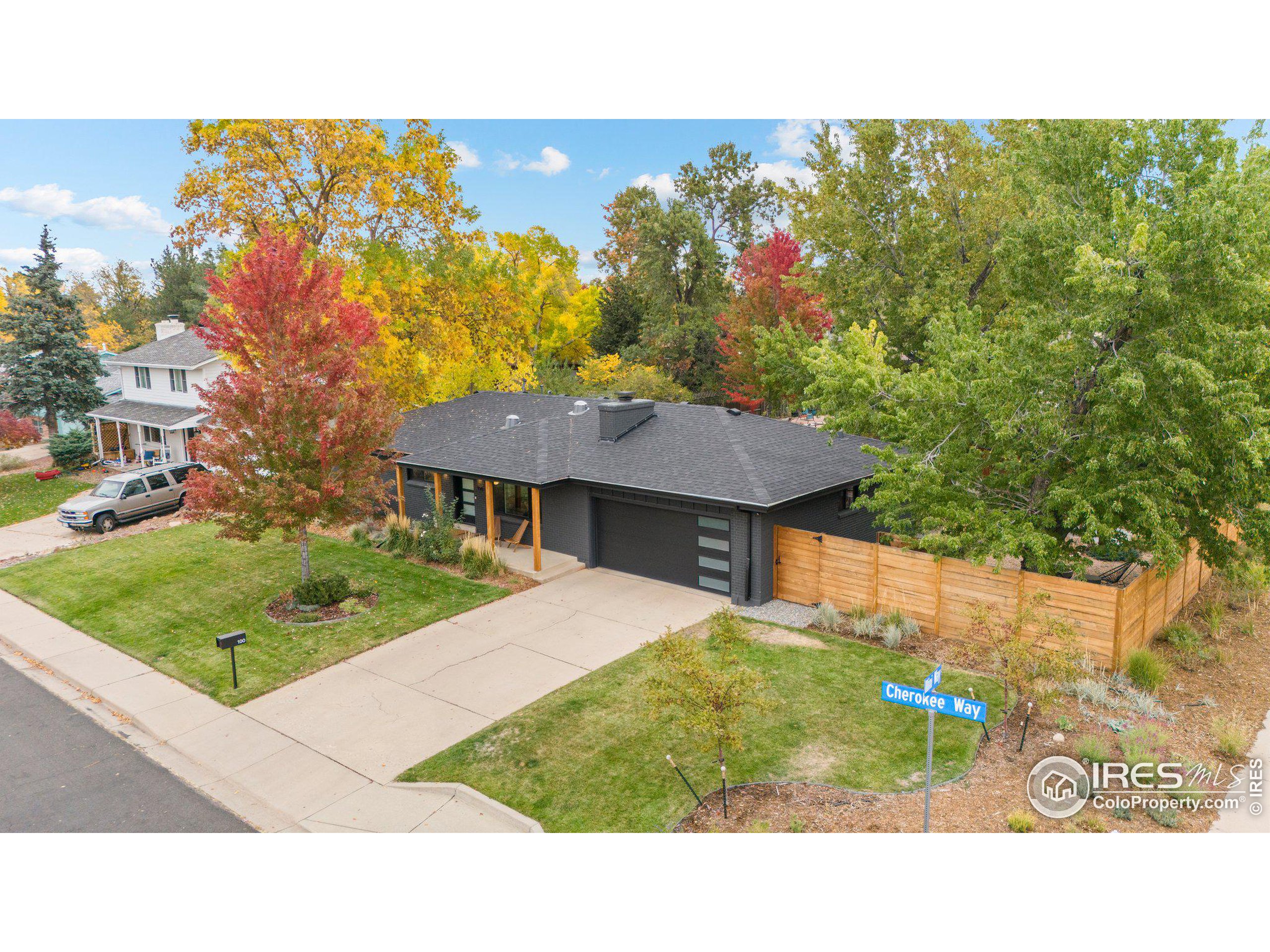 100 Cherokee Way