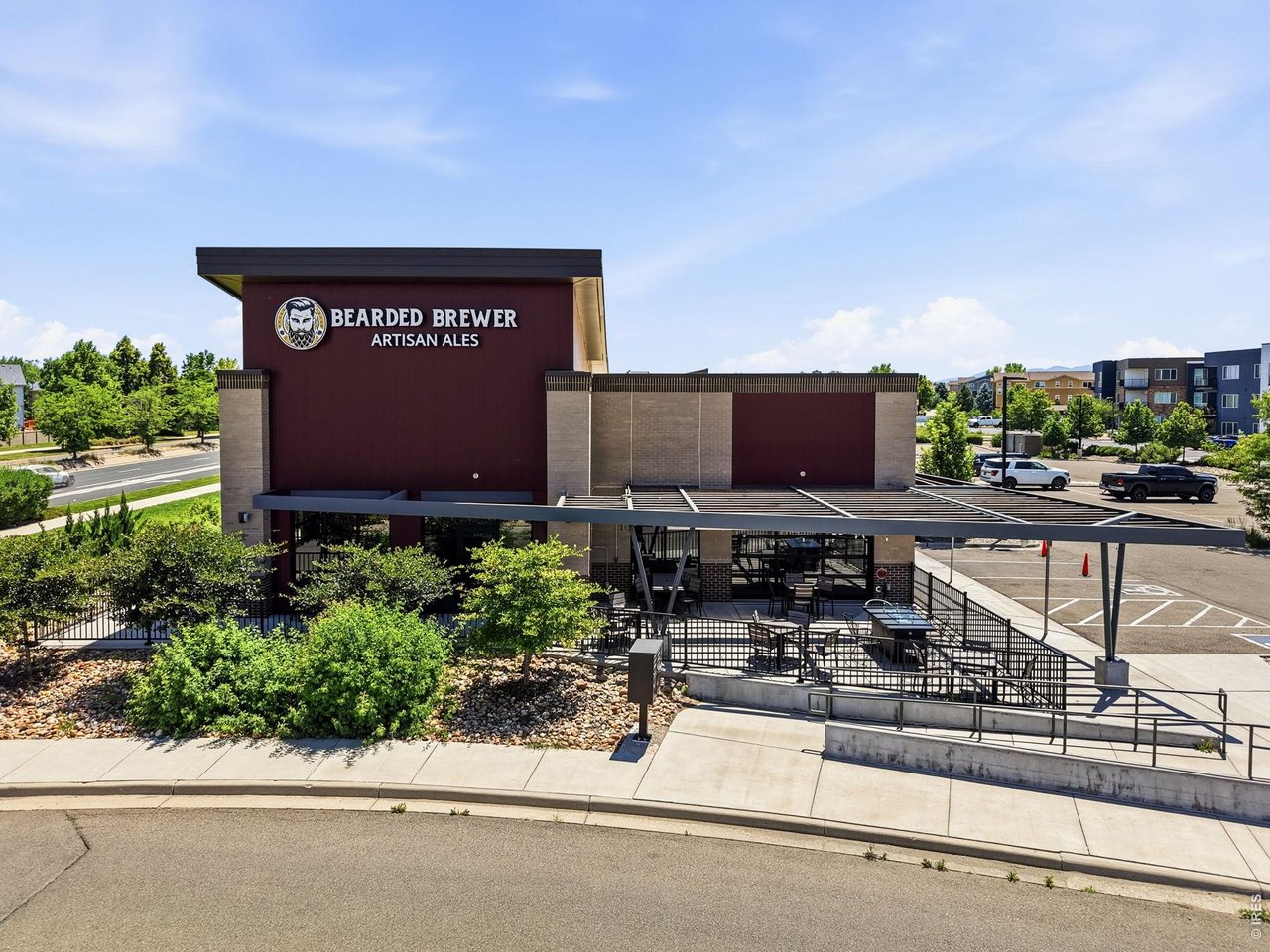 1604 Naples Ln