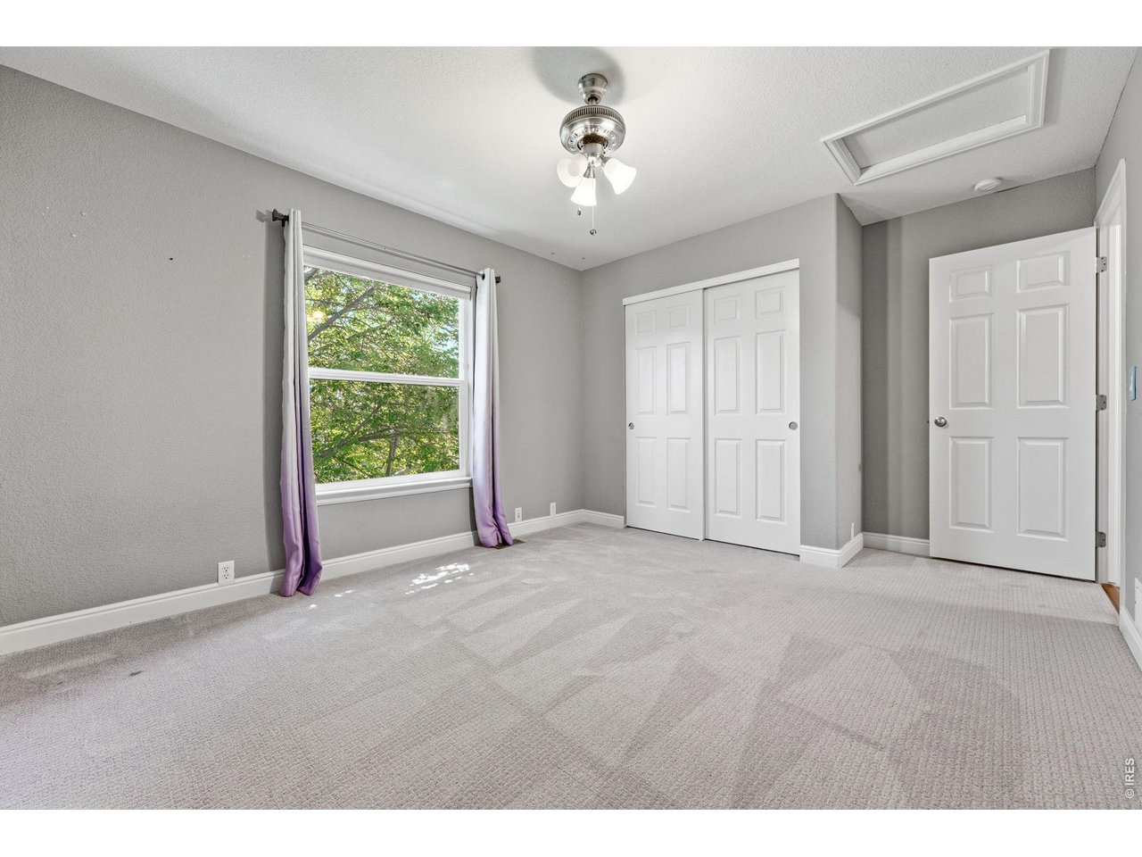 1604 Naples Ln