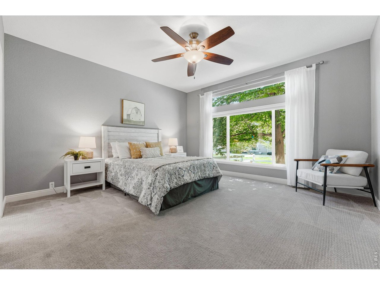 1604 Naples Ln